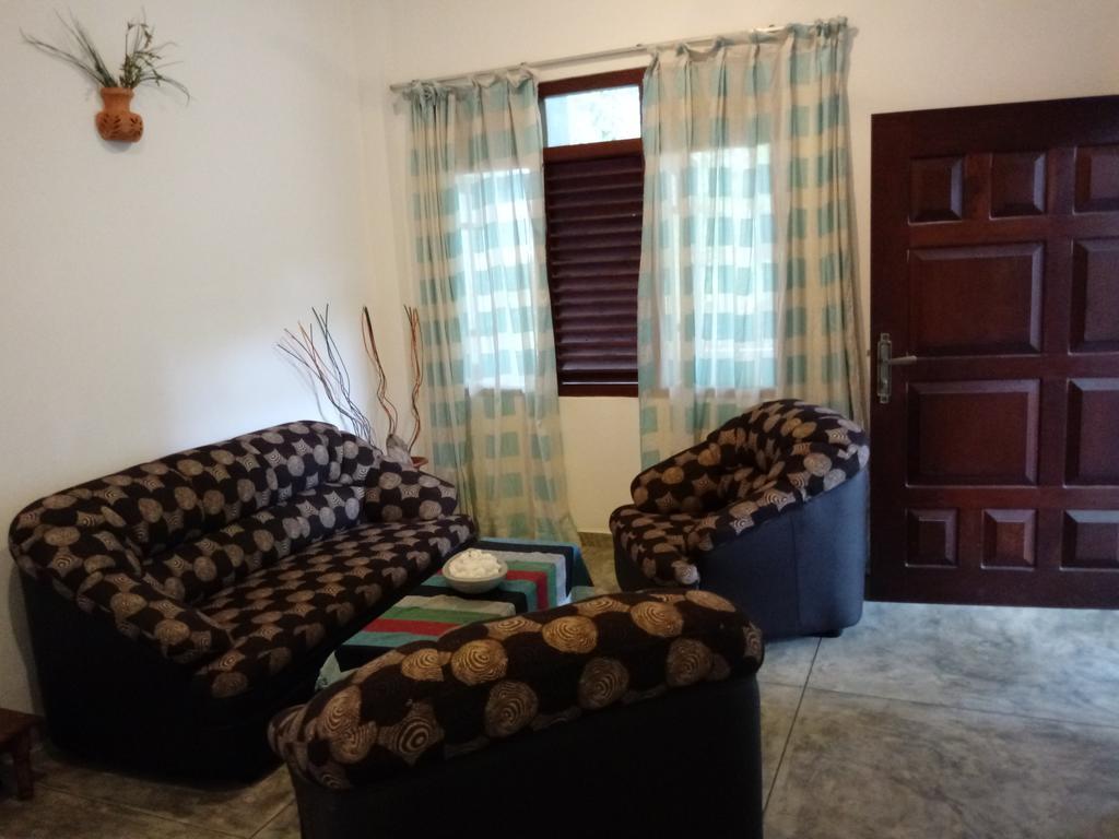 Unawatuna Backpacker Lodge Bagian luar foto