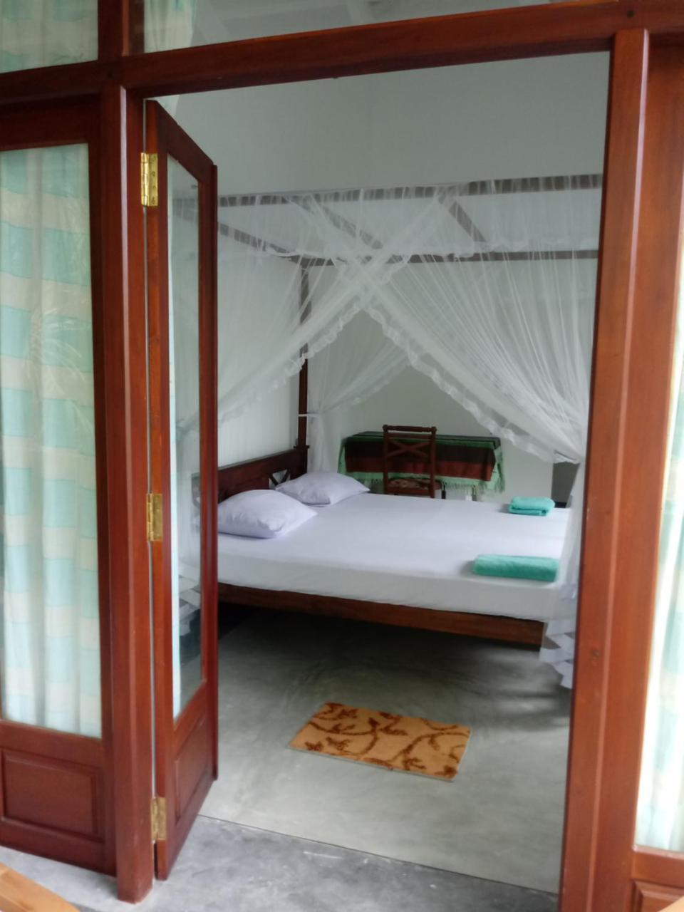 Unawatuna Backpacker Lodge Bagian luar foto