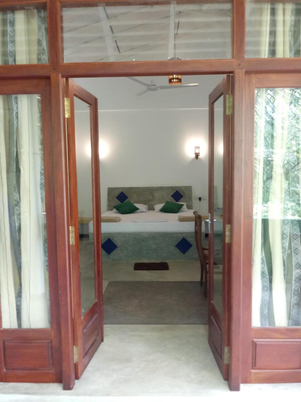 Unawatuna Backpacker Lodge Bagian luar foto
